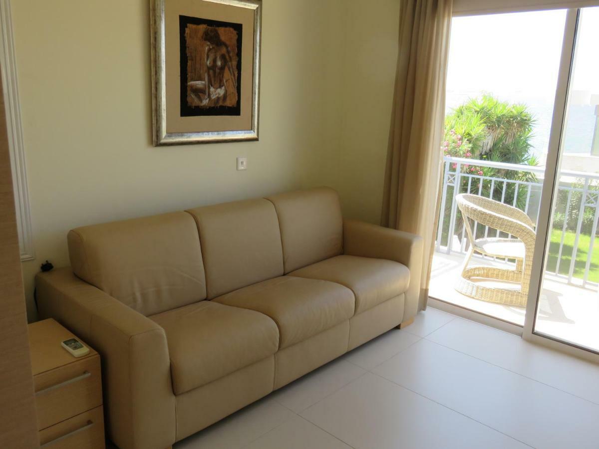 Villa Victoria Paphos Luaran gambar