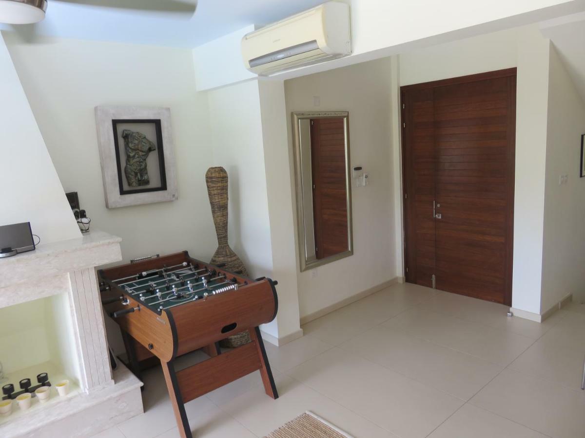 Villa Victoria Paphos Luaran gambar