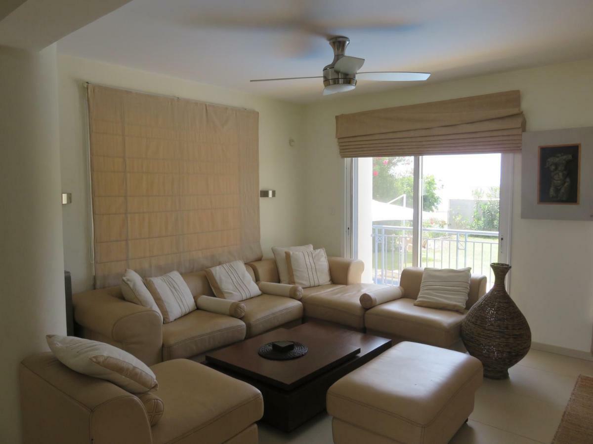 Villa Victoria Paphos Luaran gambar