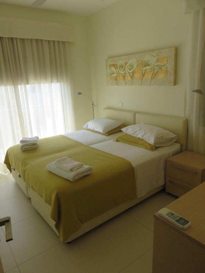 Villa Victoria Paphos Luaran gambar